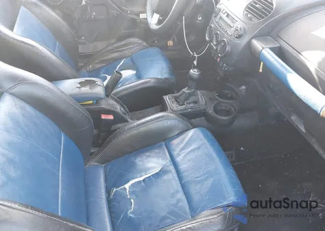 2003 Volkswagen New Beetle Gls 1.8T из США, поврежденный, VIN 3VWCD21C73M441824